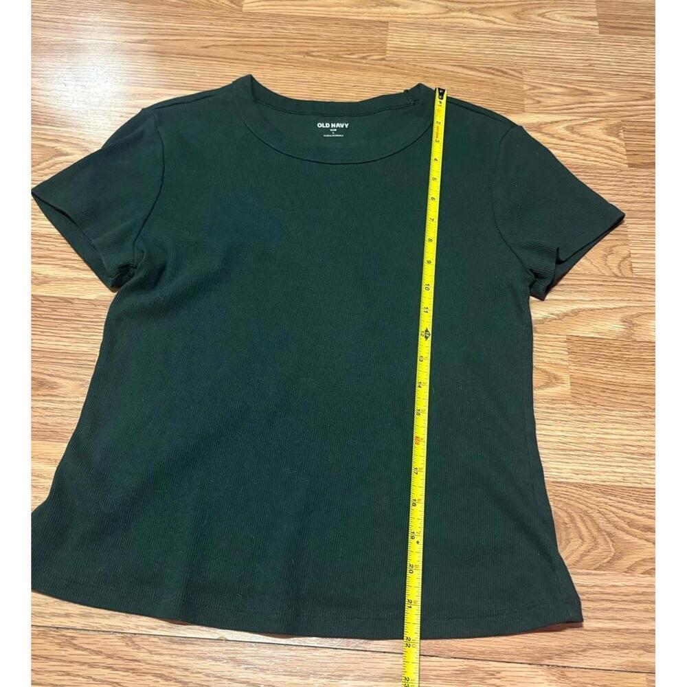 Old Navy Forest Green Baby Tee Size Large - Picture 3 of 5
